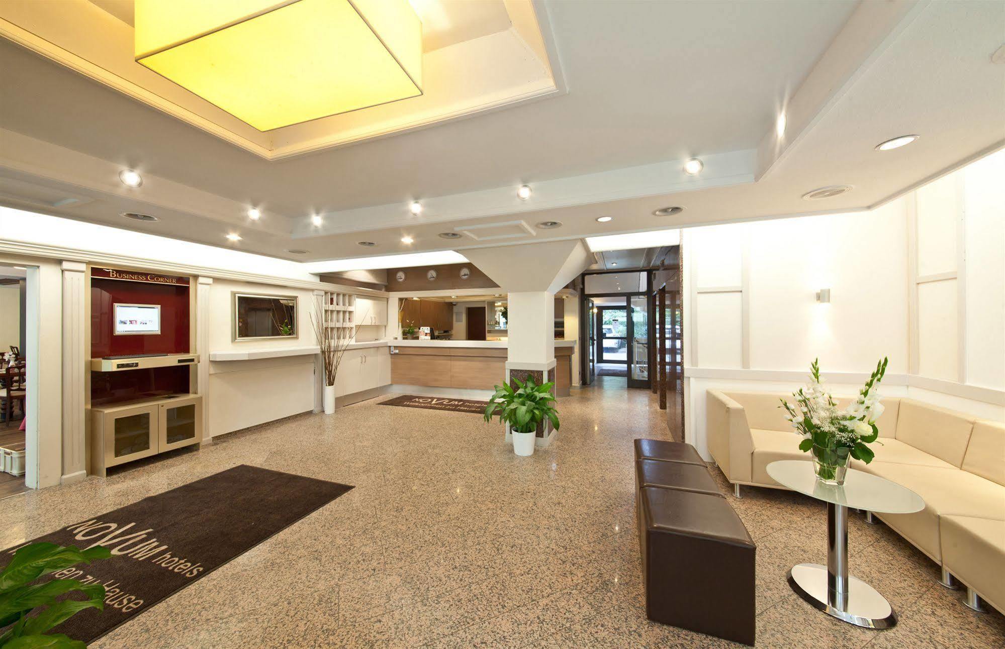 Imperial 4*