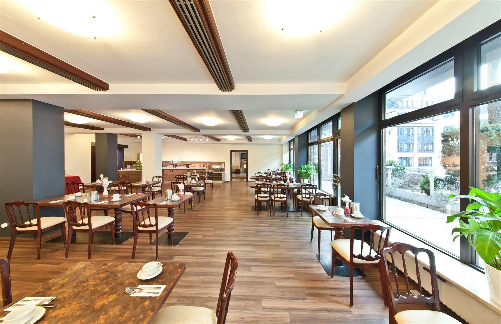 Imperial Hotel 4*
