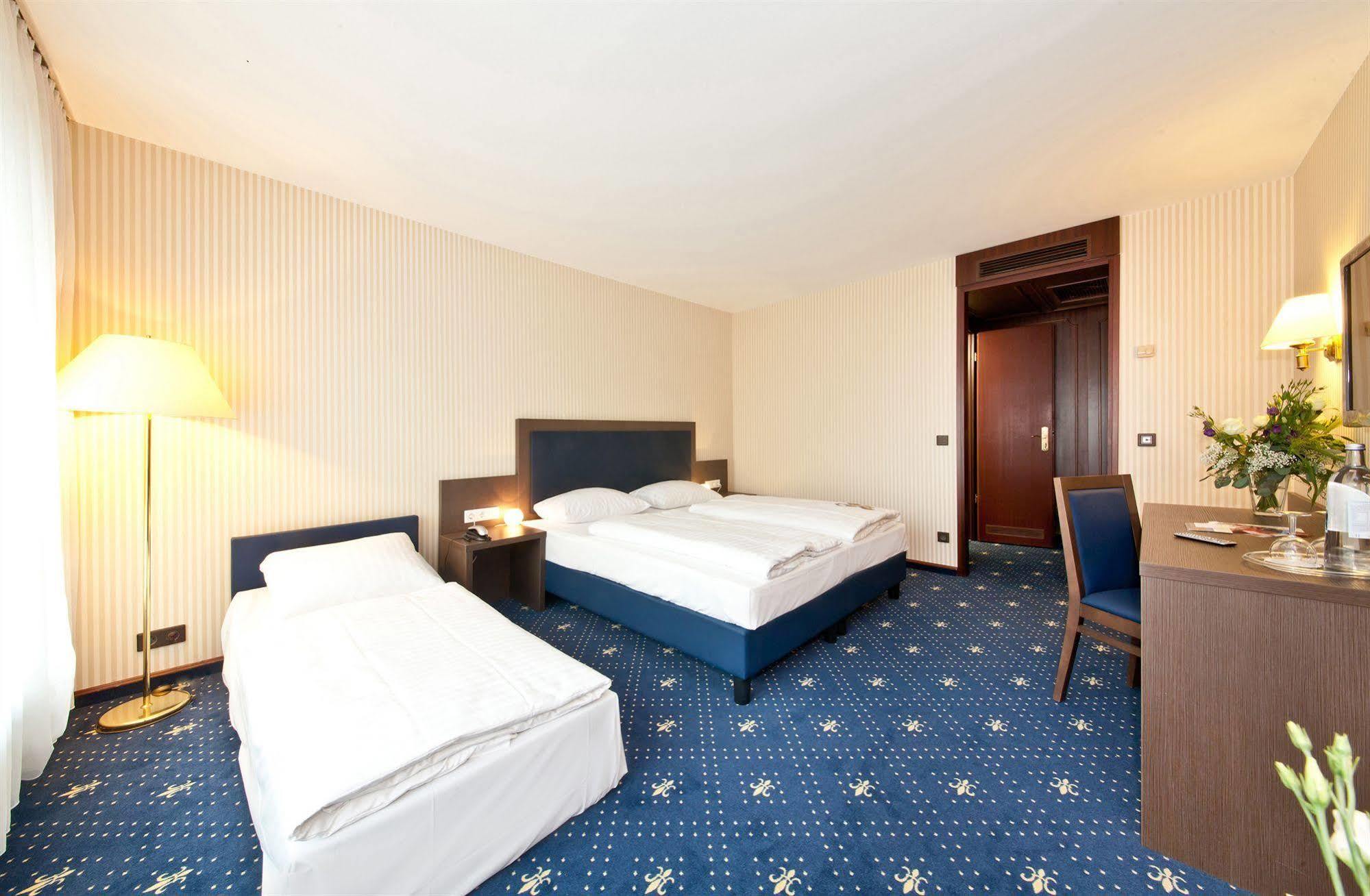 Novum Imperial Frankfurt Messe 4*